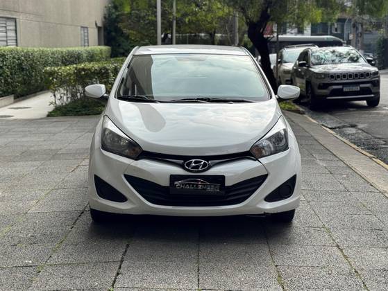 HYUNDAI HB20 1.6 COMFORT STYLE 16V FLEX 4P AUTOMÁTICO HYUNDAI HB20 1.6 COMFORT STYLE 16V FLEX 4P AUTOMÁTICO